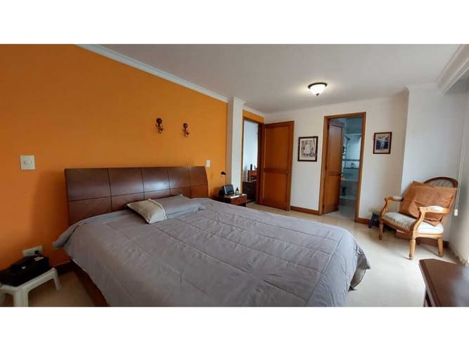 Casa de 4 alcobas en venta en Loma Del Esmeraldal, Envigado, 189 m² · foto 8 de 19