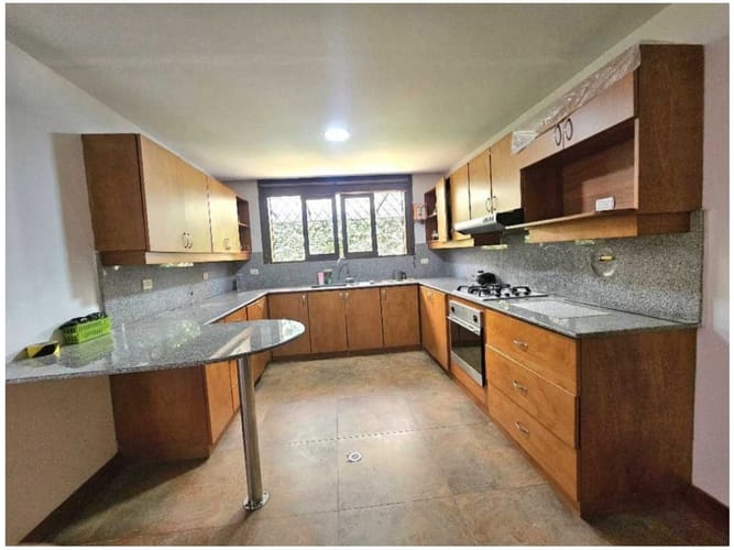 Casa de 3 alcobas en venta en Alejandría, Medellín, 230 m² · foto 7 de 22