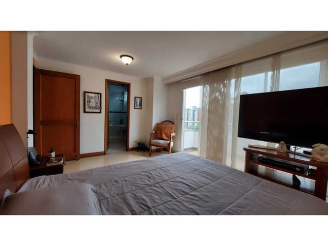 Casa de 4 alcobas en venta en Loma Del Esmeraldal, Envigado, 189 m² · foto 9 de 19