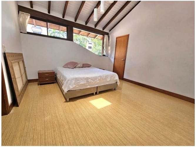Casa de 3 alcobas en venta en Alejandría, Medellín, 230 m² · foto 13 de 22