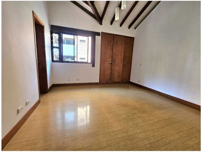 Casa de 3 alcobas en venta en Alejandría, Medellín, 230 m² · foto 16 de 22