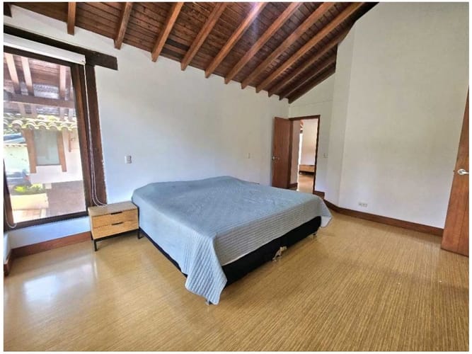 Casa de 3 alcobas en venta en Alejandría, Medellín, 230 m² · foto 20 de 22