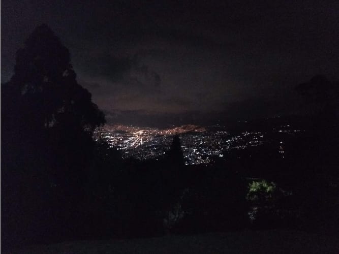 Casa de 3 alcobas en venta en La Catedral, Envigado, 160 m² · foto 2 de 11