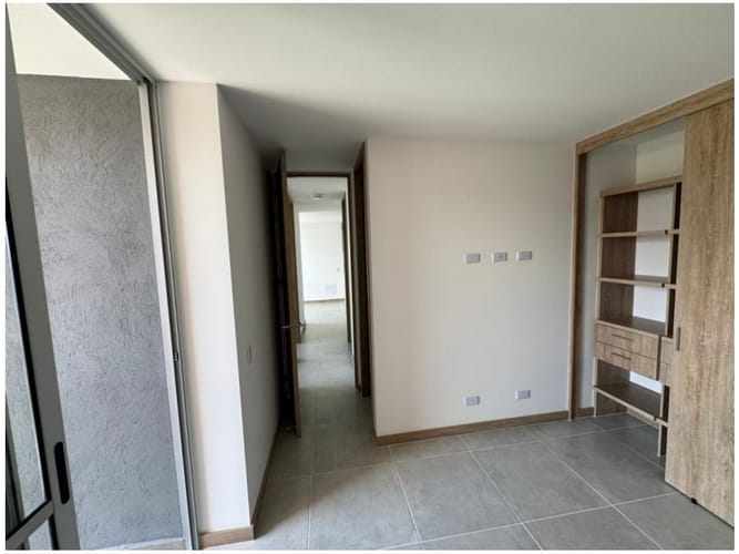Apartamento de 3 alcobas en venta en Los Colegios, Rionegro, 65 m² · foto 6 de 10