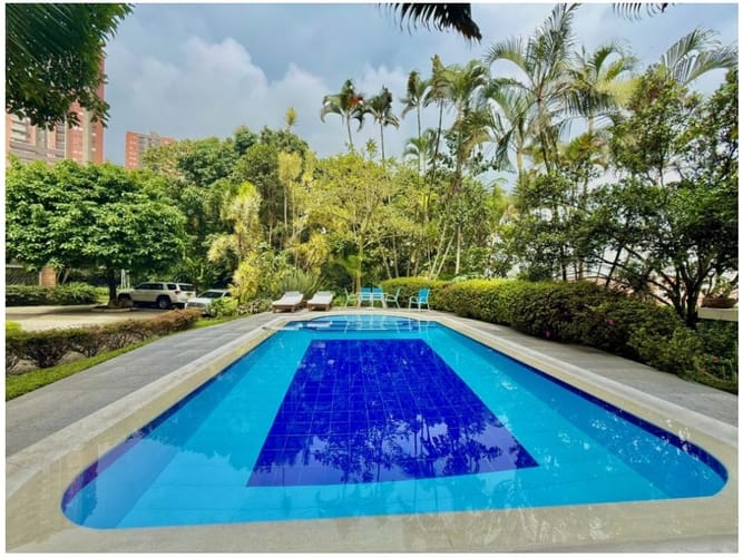 Apartamento de 3 alcobas en venta en Loma De San Jose, Sabaneta, 370 m² · foto 5 de 24