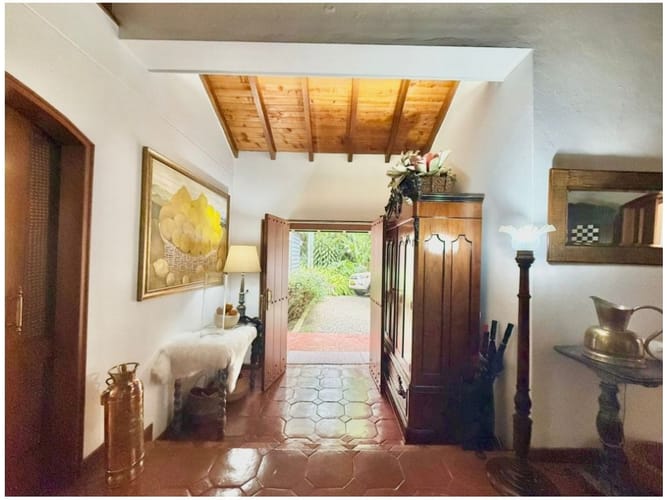Apartamento de 3 alcobas en venta en Loma De San Jose, Sabaneta, 370 m² · foto 9 de 24