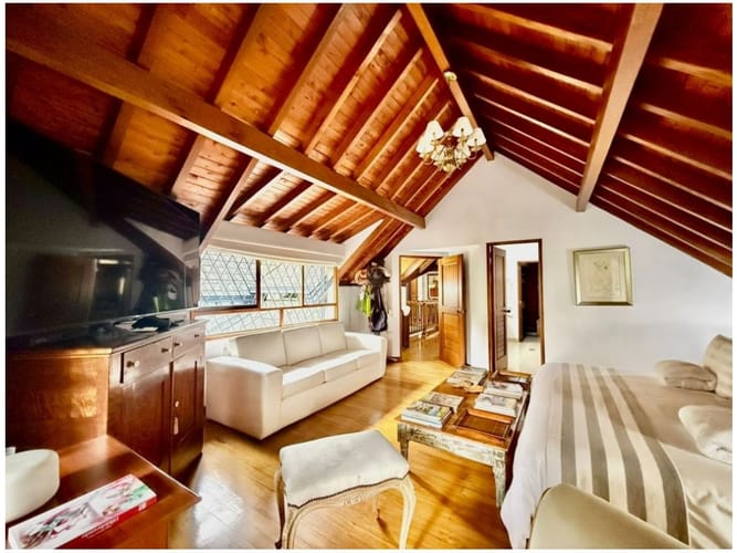 Apartamento de 3 alcobas en venta en Loma De San Jose, Sabaneta, 370 m² · foto 16 de 24