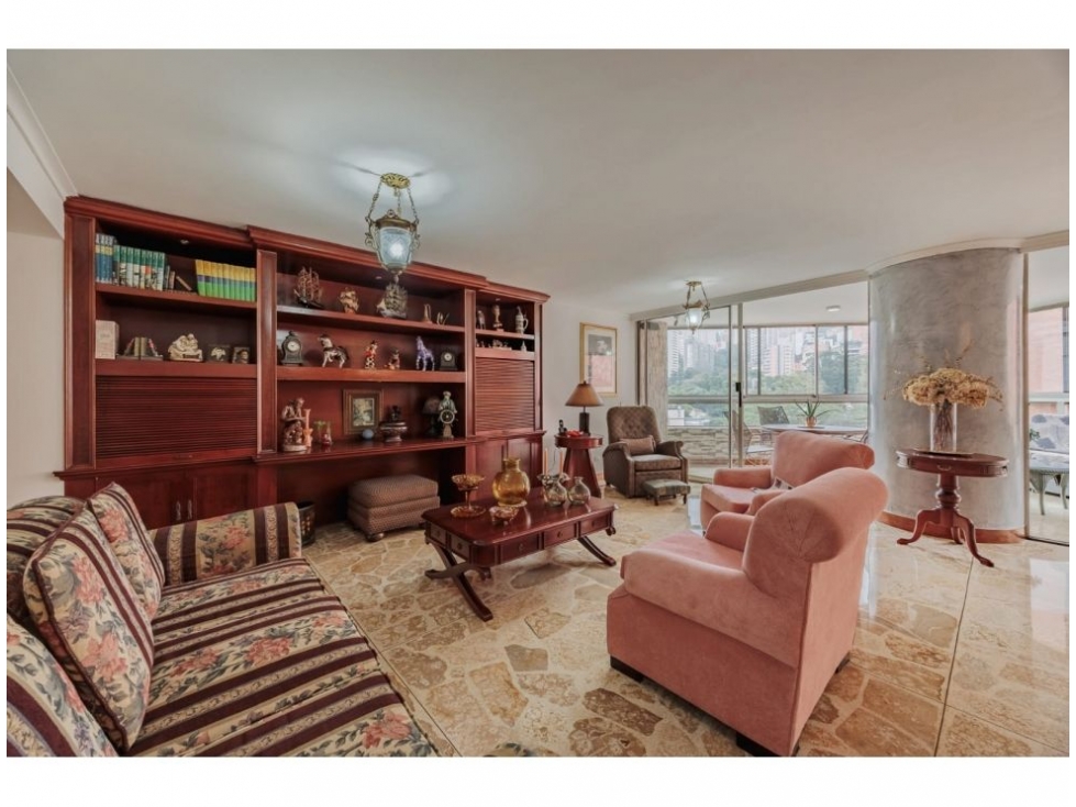 Apartamento en venta en El Poblado, Medellín · foto 4 de 21