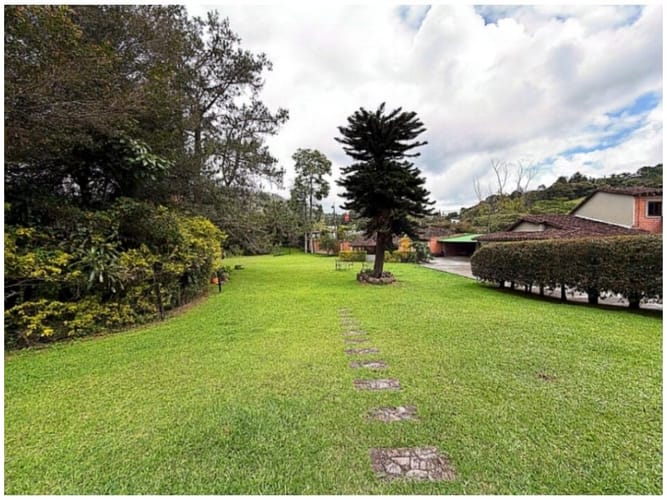 Casa de 3 alcobas en venta en Don Diego, El Retiro, 300 m² · foto 23 de 24
