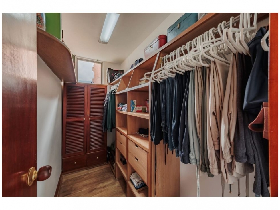 Apartamento en venta en El Poblado, Medellín · foto 16 de 21