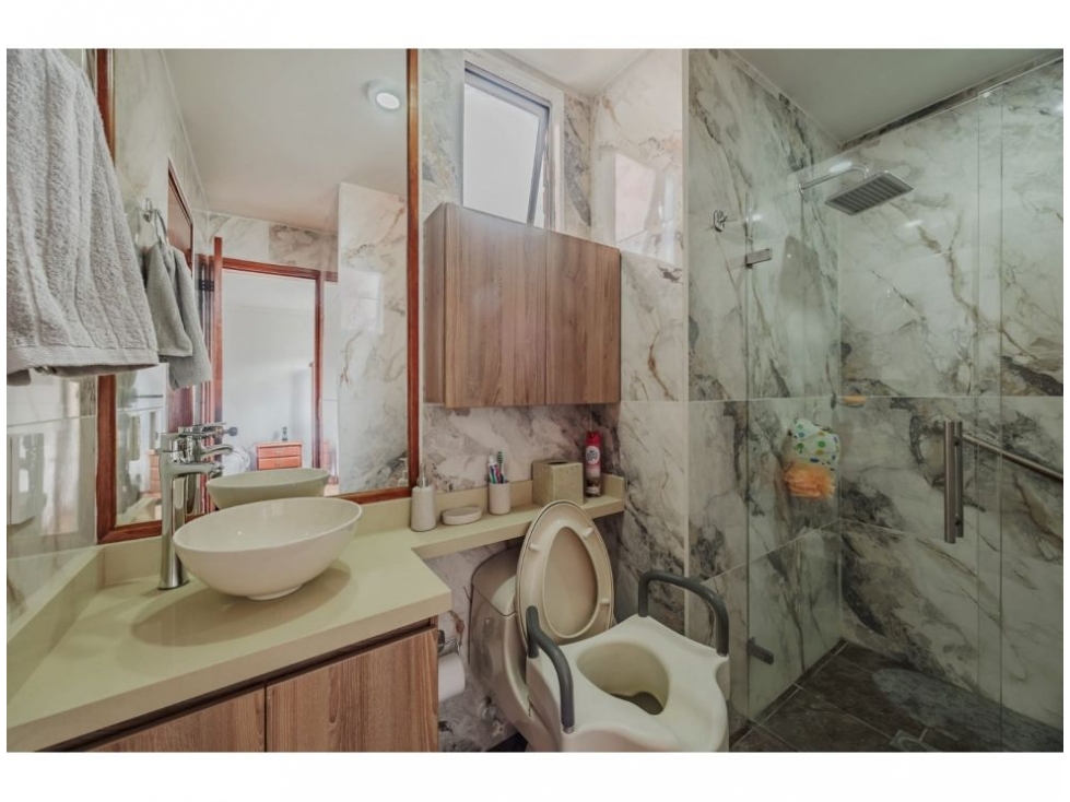 Apartamento en venta en El Poblado, Medellín · foto 20 de 21