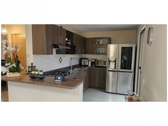 Casa de 3 alcobas en venta en San Nicolas, La Ceja, 122 m² · foto 7 de 12