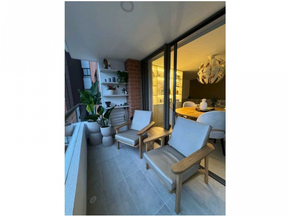 Apartamento en venta en Alto De Las Flores, Sabaneta · foto 2 de 9
