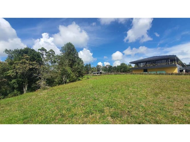 Lote en venta en Vía Las Palmas, Envigado, 9501 m² · foto 5 de 11