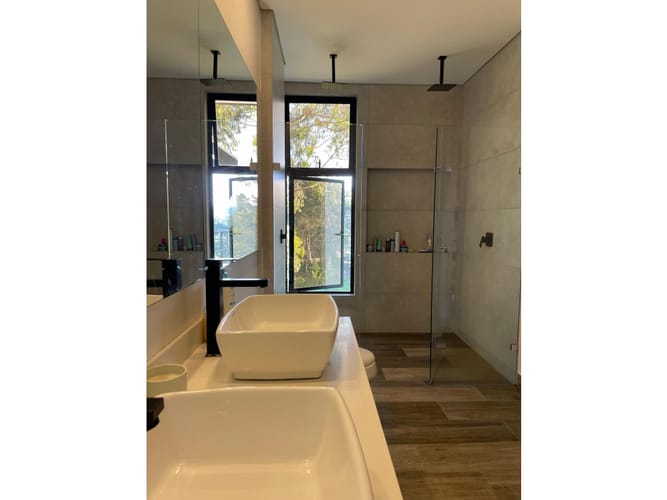 Casa de 4 alcobas en venta en Vía Las Palmas, Envigado, 287 m² · foto 7 de 12