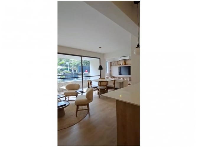 Apartamento de 2 alcobas en venta en Laureles, Medellín, 65 m² · foto 6 de 22