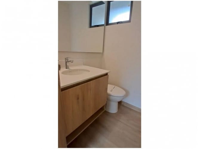 Apartamento de 2 alcobas en venta en Laureles, Medellín, 65 m² · foto 9 de 22