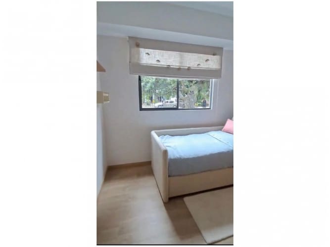 Apartamento de 2 alcobas en venta en Laureles, Medellín, 65 m² · foto 11 de 22