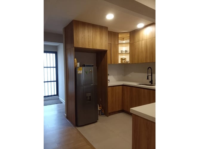 Casa de 4 alcobas en venta en Cristo Rey, Itagüí, 214 m² · foto 6 de 10