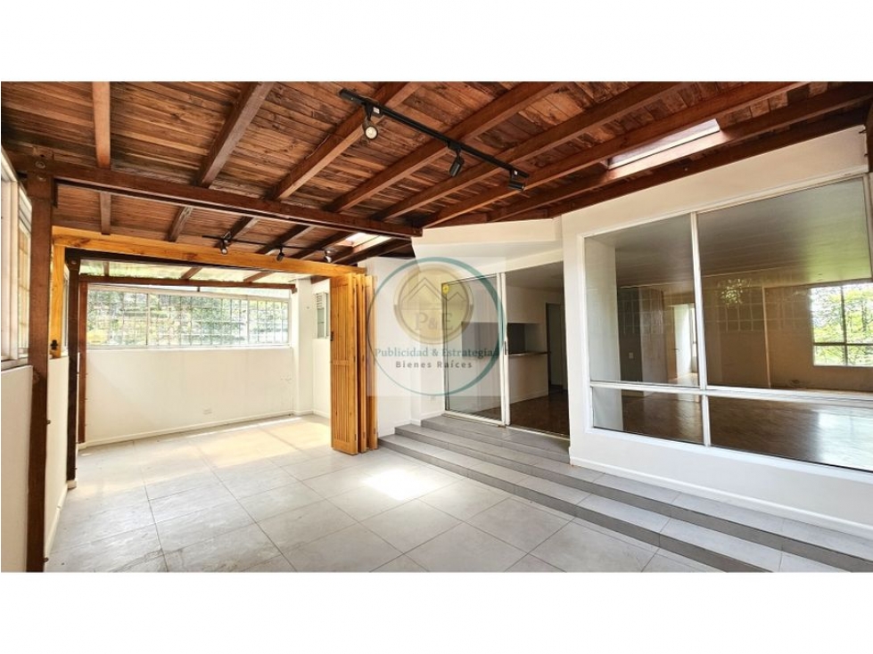 Apartamento en venta en El Poblado, Medellín · foto 6 de 24