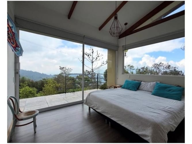 Casa de 3 alcobas en venta en La Catedral, Envigado, 250 m² · foto 7 de 24