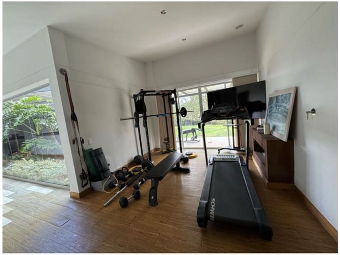 Casa de 4 alcobas en venta en Las Palmas, Envigado, 223 m² · foto 16 de 17