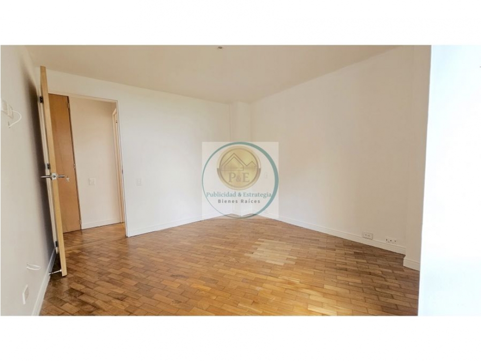Apartamento en venta en El Poblado, Medellín · foto 16 de 24
