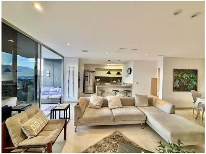 Apartamento de 3 alcobas en venta en Cumbres, Envigado, 161 m² · foto 2 de 22