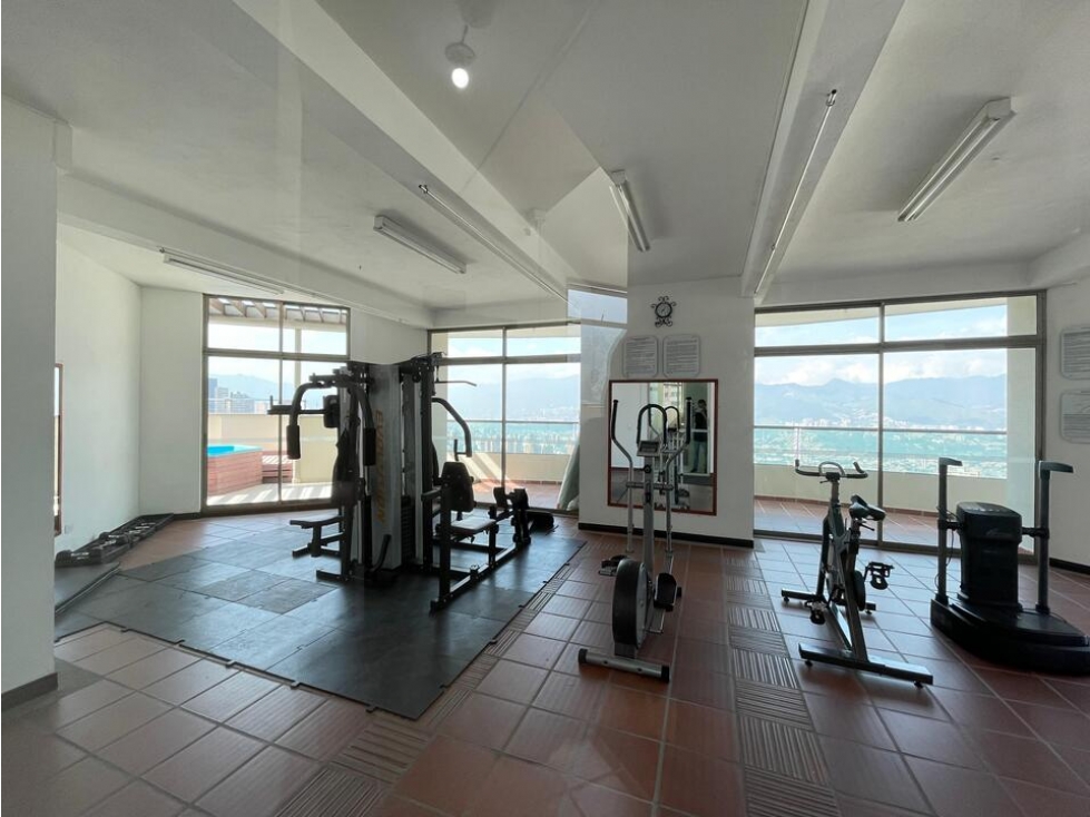 Apartamento en venta en El Poblado, Medellín · foto 6 de 7