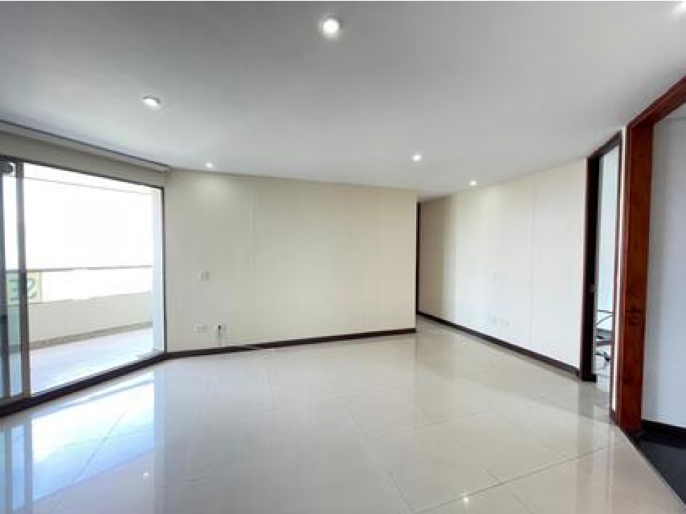 Apartamento en venta en El Poblado, Medellín · foto 7 de 7