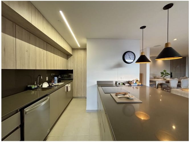 Apartamento de 3 alcobas en venta en Cumbres, Envigado, 161 m² · foto 9 de 22