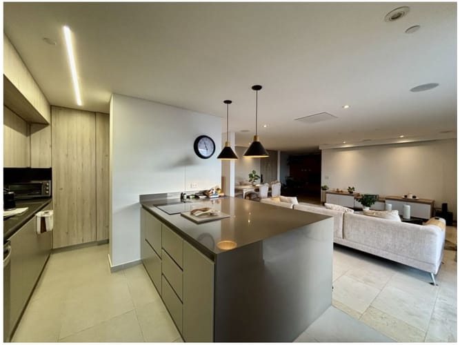 Apartamento de 3 alcobas en venta en Cumbres, Envigado, 161 m² · foto 11 de 22