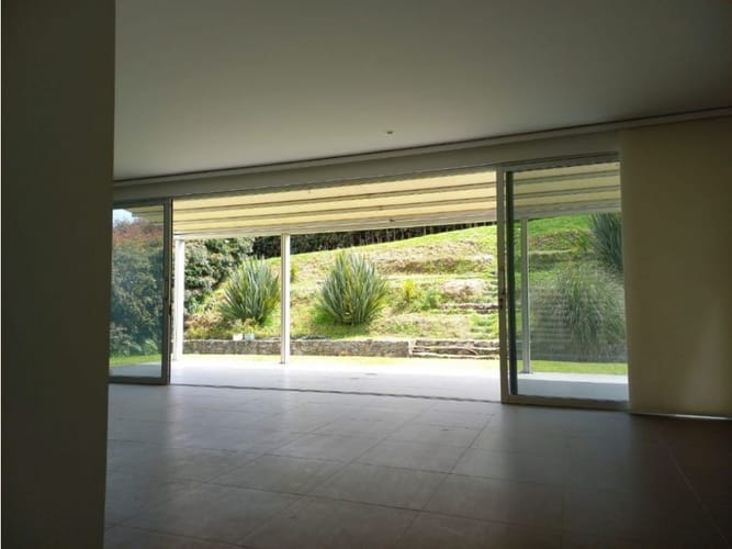 Casa de 4 alcobas en venta en Las Palmas, Envigado, 255 m² · foto 9 de 23