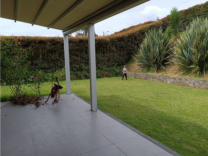 Casa de 4 alcobas en venta en Las Palmas, Envigado, 255 m² · foto 14 de 23