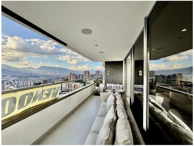 Apartamento de 3 alcobas en venta en Cumbres, Envigado, 161 m² · foto 20 de 22