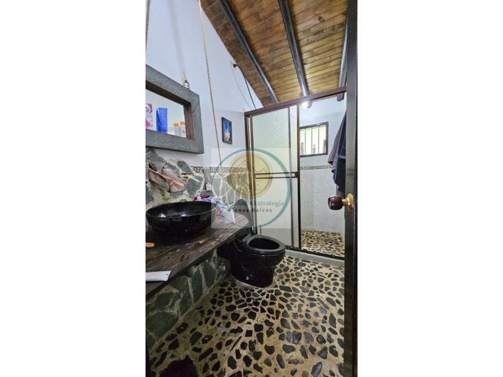 Casa de 3 alcobas en venta en El Centro, El Carmen de Viboral, 180 m² · foto 9 de 23