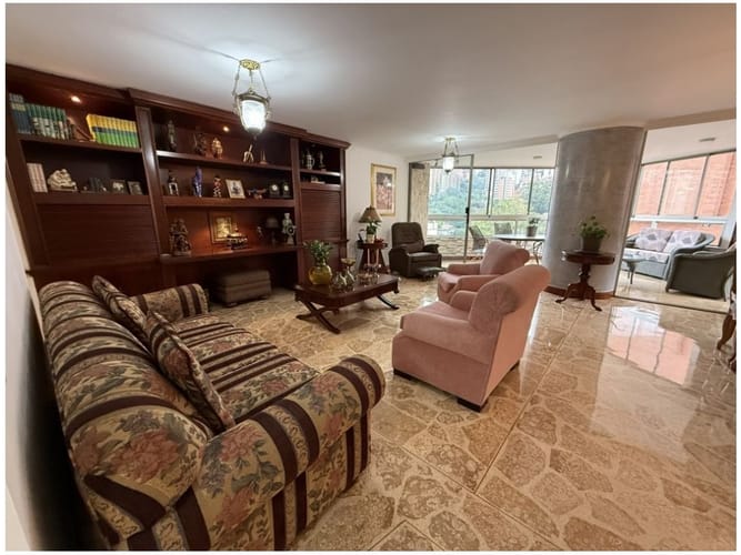Apartamento de 5 alcobas en venta en La Florida, Medellín, 210 m² · foto 6 de 24