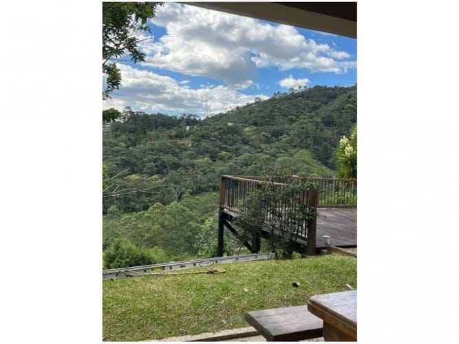Casa de 4 alcobas en venta en La Tablaza, La Estrella, 320 m² · foto 10 de 24