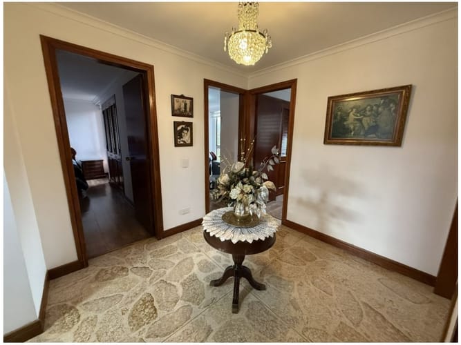 Apartamento de 5 alcobas en venta en La Florida, Medellín, 210 m² · foto 10 de 24