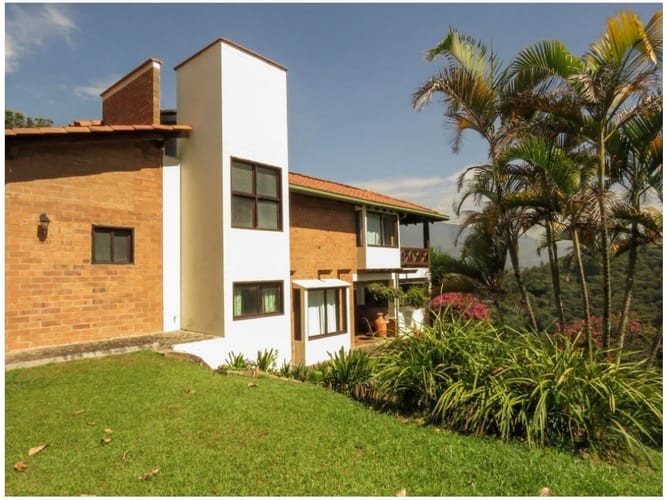 Casa de 4 alcobas en venta en La Tablaza, La Estrella, 320 m² · foto 15 de 24