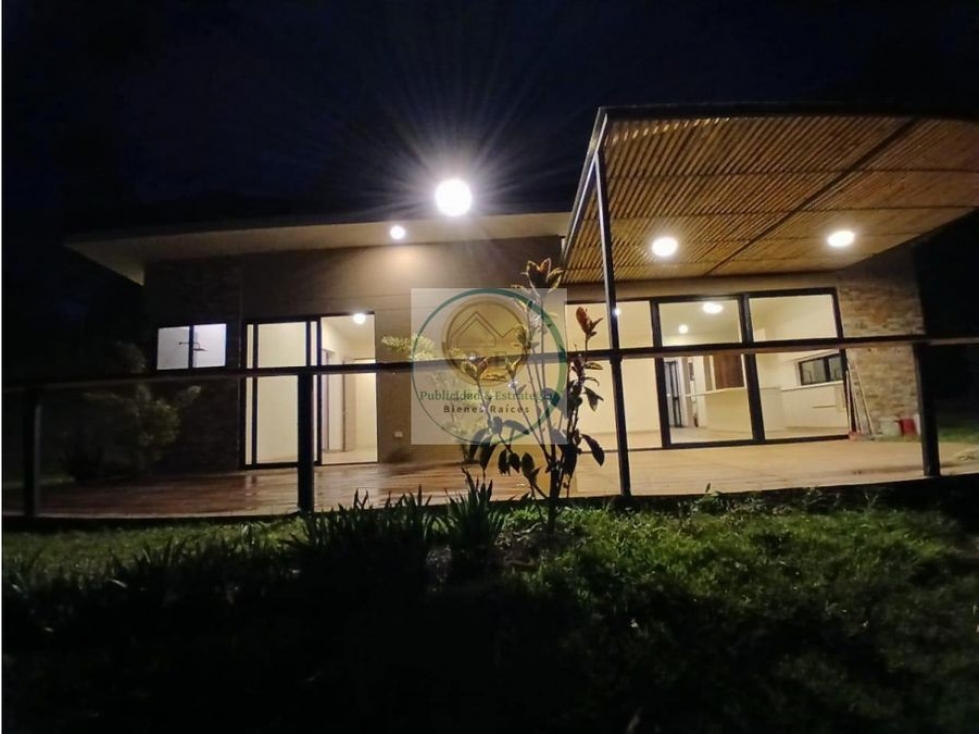 Casa de 3 alcobas en venta en El Centro, El Carmen de Viboral, 160 m² · foto 6 de 24