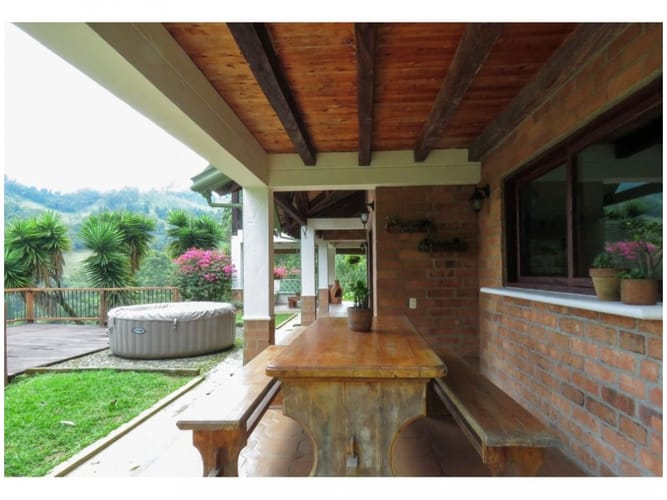 Casa de 4 alcobas en venta en La Tablaza, La Estrella, 320 m² · foto 22 de 24
