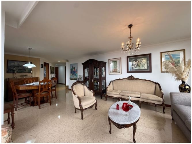 Apartamento de 3 alcobas en venta en El Poblado, Medellín, 123 m² · foto 6 de 24