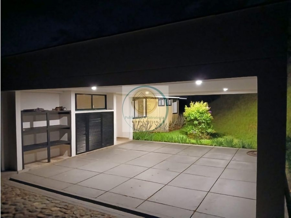 Casa de 3 alcobas en venta en El Centro, El Carmen de Viboral, 160 m² · foto 20 de 24