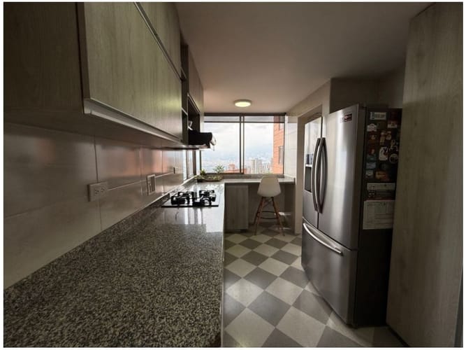 Apartamento de 3 alcobas en venta en El Poblado, Medellín, 123 m² · foto 15 de 24