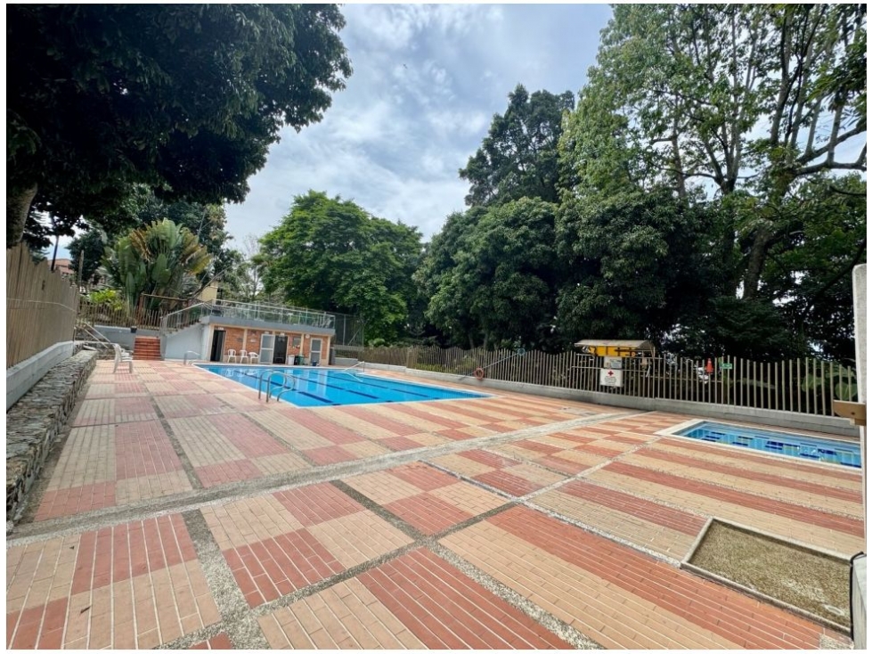 Apartamento en venta en Loma De Las Brujas, Envigado · foto 14 de 24