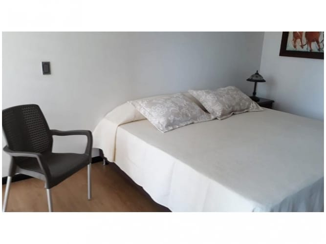 Apartamento de 1 alcoba en venta en El Poblado, Medellín, 63 m² · foto 7 de 24