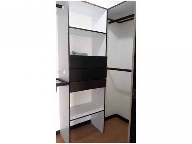Apartamento de 1 alcoba en venta en El Poblado, Medellín, 63 m² · foto 12 de 24