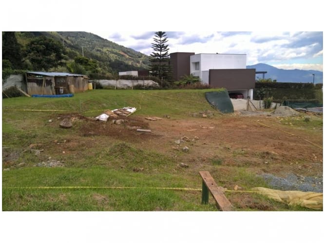 Lote en venta en Las Palmas, Envigado, 1650 m² · foto 9 de 13