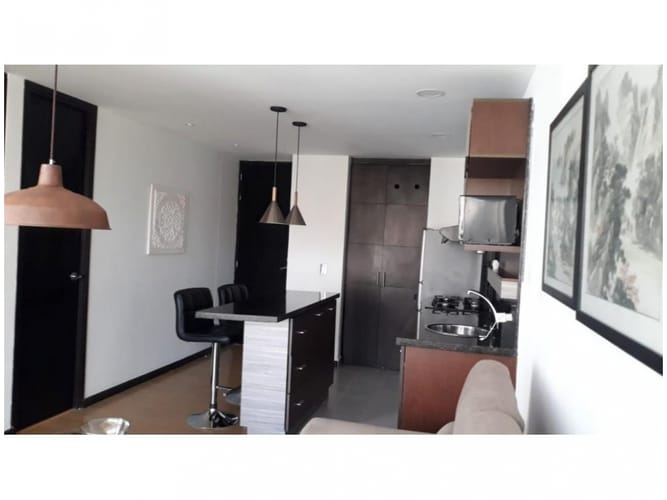 Apartamento de 1 alcoba en venta en El Poblado, Medellín, 63 m² · foto 14 de 24